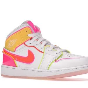 Nike Air Jordan Edge Glow  kids size 3Y